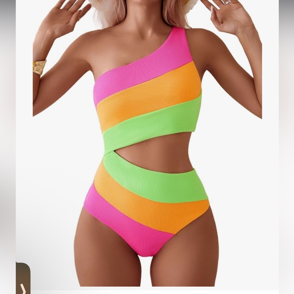 Colorful One-Shoulder Swimsuit
